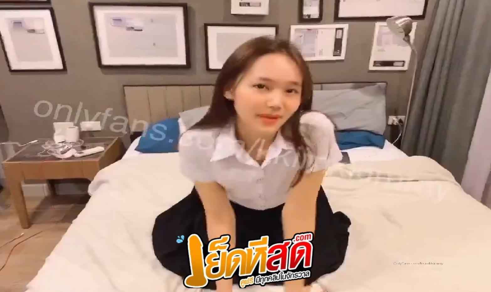 คลิปหลุดนักศึกษา หน้าตาน่ารัก จิ้มลิ้ม ตัวเล็กๆ พรีเมี่ยมงานนี้ไม่มีผิดหวัง แต่หนุ่มคนนั้นกระแทกไม่ยั้งเลย งานนี้มีจุก